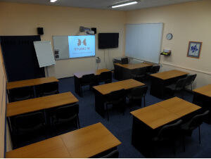 Malá učebna - uspořádání škola